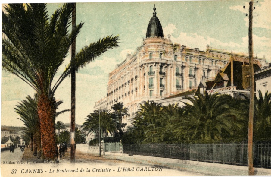 Le Carlton en 1912 (2Fi2966).jpg