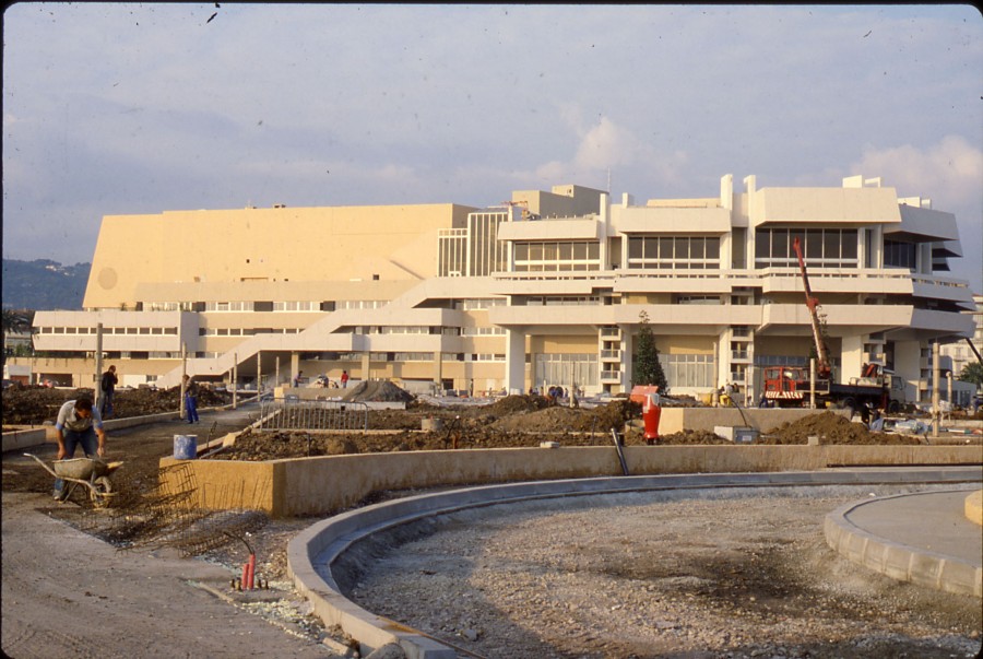 Le Palais des Festivals et des CongrÃ¨s, construction (19Fi691).jpg