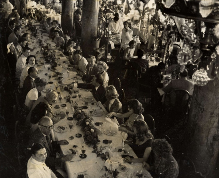 Djeuner de vedettes au Carlton en 1953 (73S58).jpg