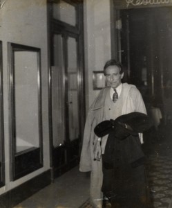 Jean Cocteau en 1957 (73S58).jpg