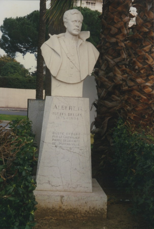 Les jardins Albert 1er, buste (32Fi1047).jpg