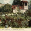 Carte postale. La culture Dalou, cueillette des roses. 1904 (2Fi1908)