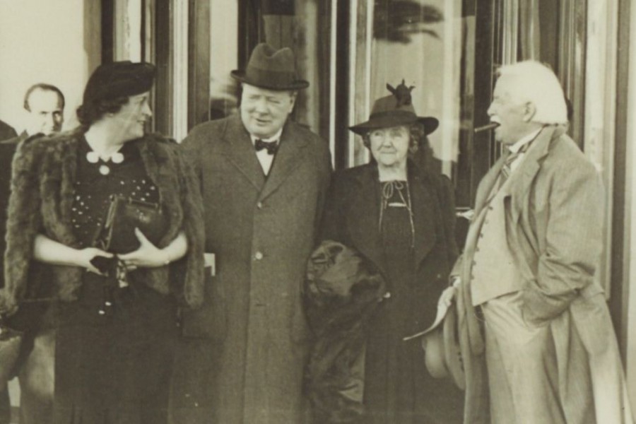 Churchill, Lloyd George  Cannes, entre du Carlton, (AMC 73S4_001)