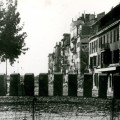 Photographie des défenses allemandes devant le vieux port, 1944 (13Fi26)