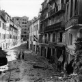 Photographie des destructions rue la rampe, août 1944  (13Fi175)