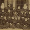 Classe de filles � l'�cole des Soeurs de Villeneuve, rue Meynadier, 1895, AMC 16Fi142