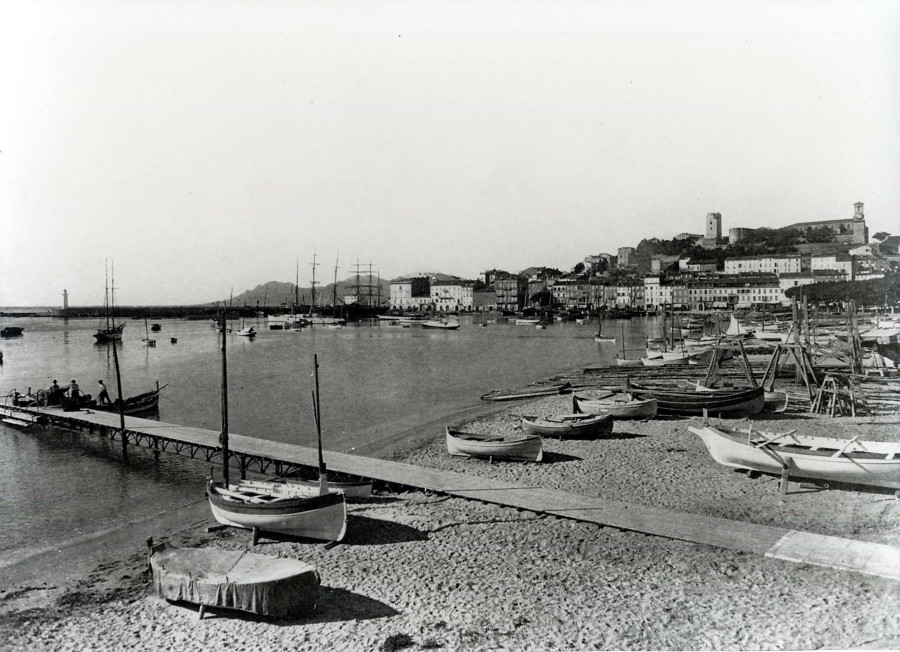 Vieux port, ponton (AMC 3Fi45)