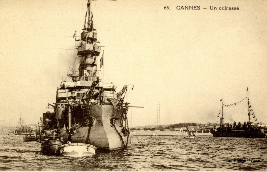 Cuirass en baie de Cannes (AMC 55Fi96, don)