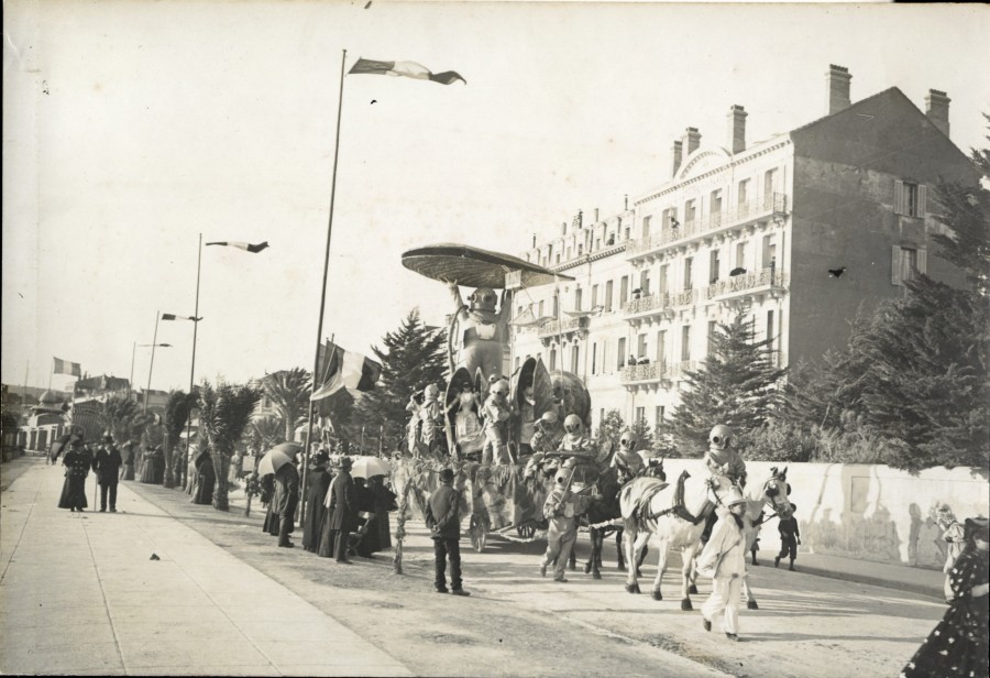 Carnaval en 1896 (AMC 58Fi14)