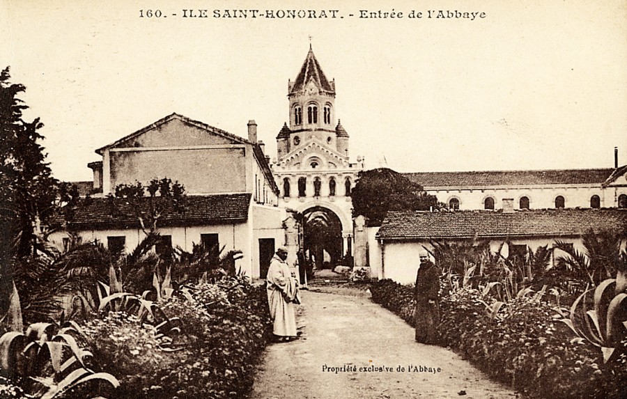 Entre de l'abbaye, 2Fi339