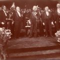 Officiels  la tribune, inauguration du monument  Edouard VII, 1912 (19S28_4_1)