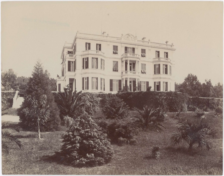 Photographie de la villa Mariposa occupe, quartier Californie, rue Albert 1er, s.d. (10Fi945)
