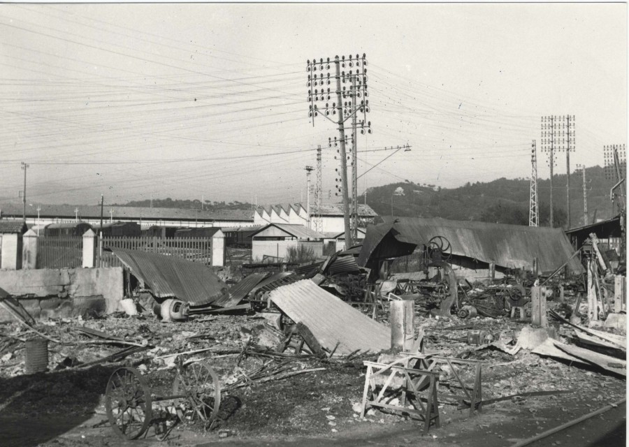 Photographie des destructions de La Bocca. 1943 (13Fi238)