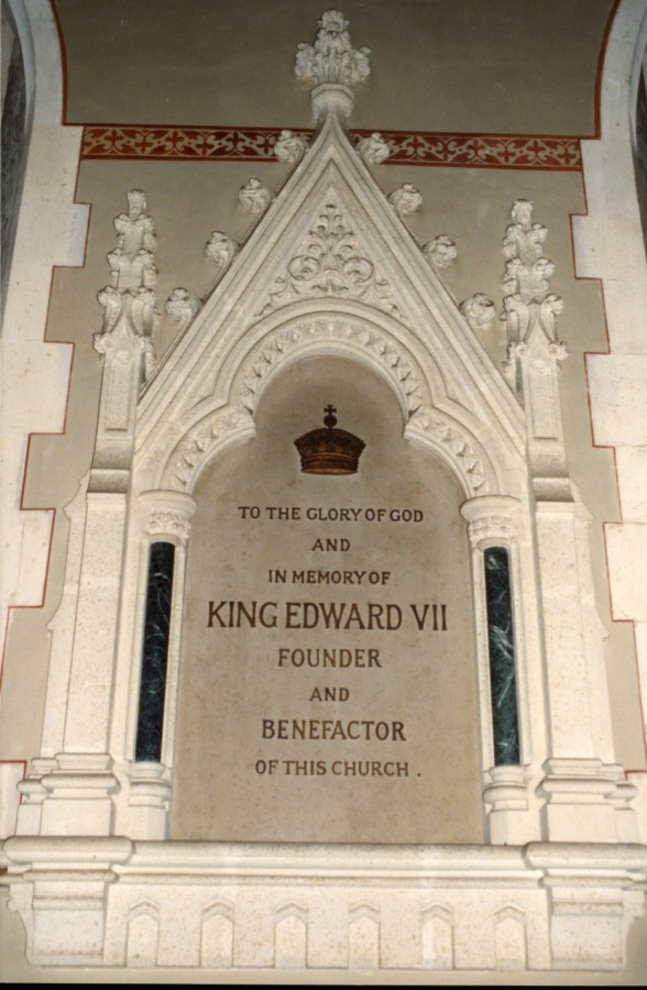 Plaque, hommage  Edouard VII - intrieur glise St George's (AMC 14Fi1185)