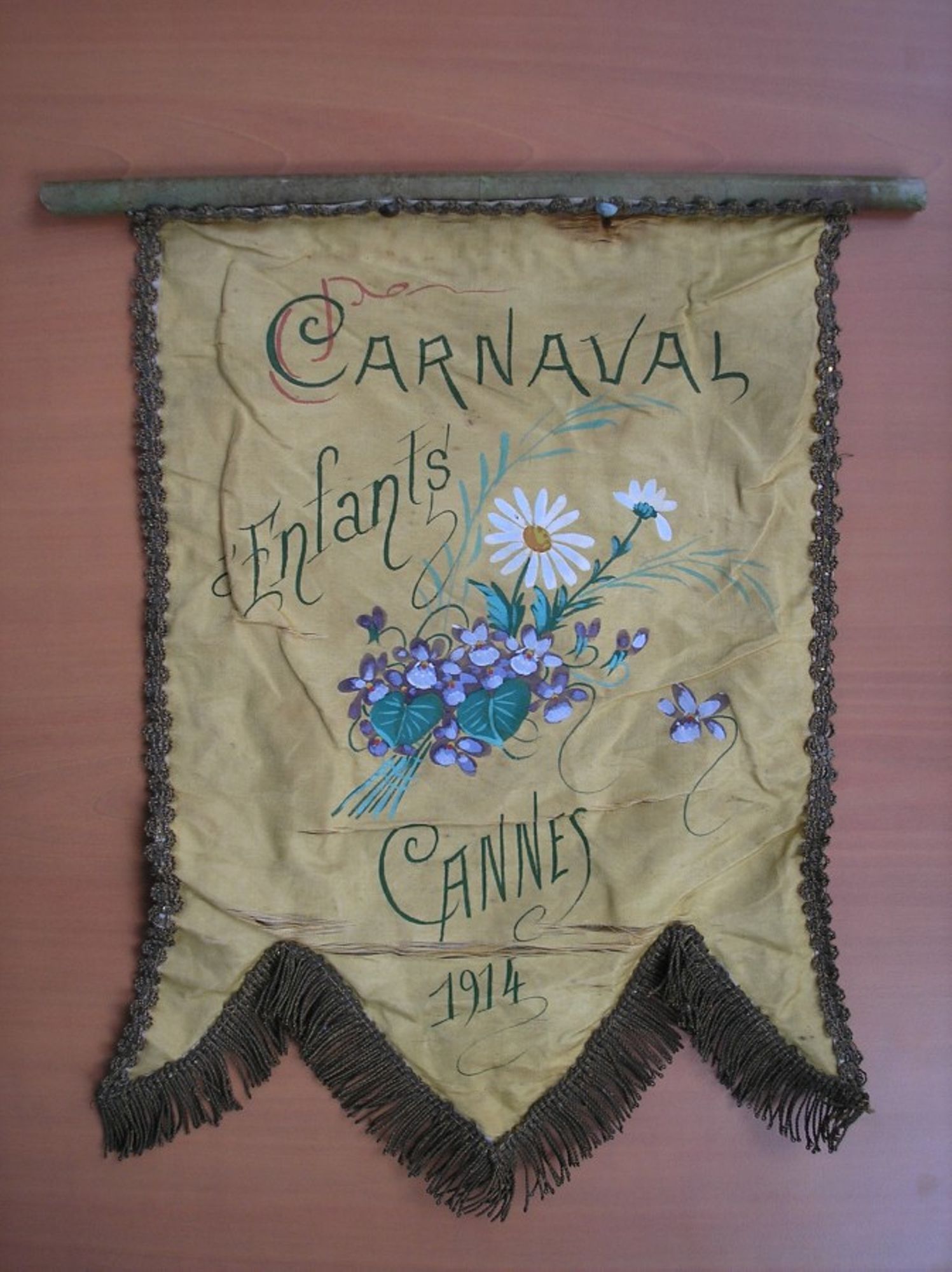Fanion du Carnaval des enfants, 49Num1, 1J25