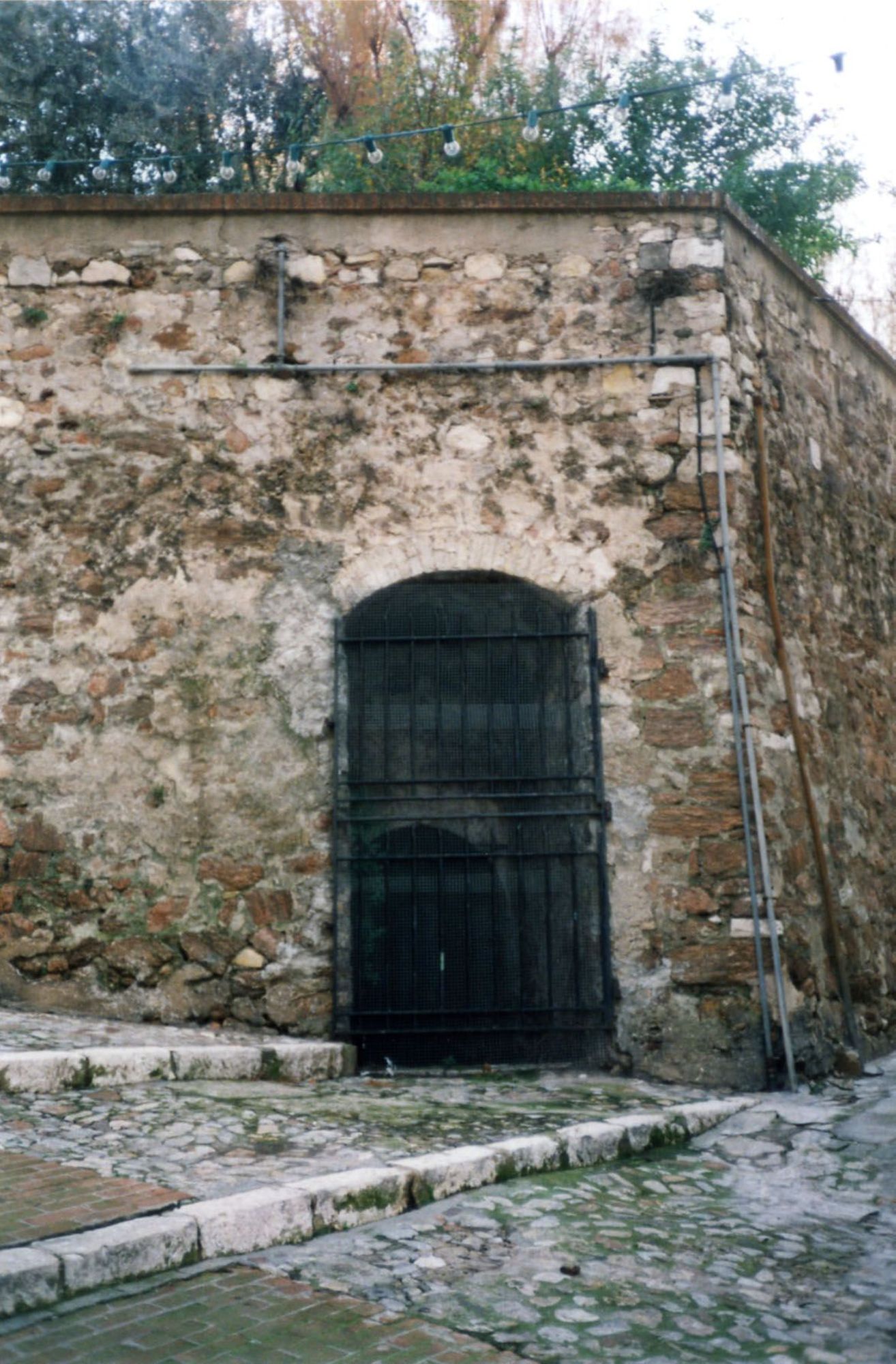 Rues Coste-Corail et des Suisses