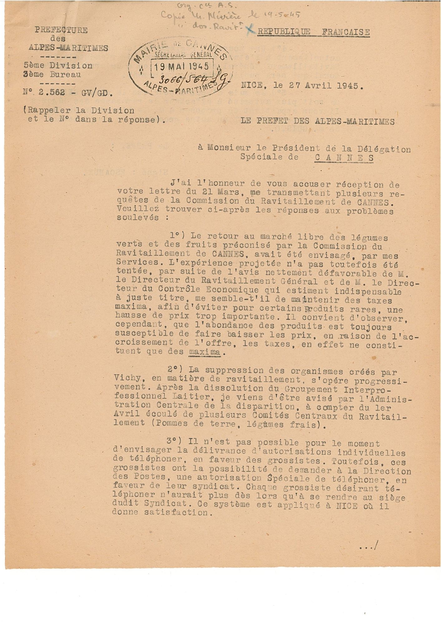 Lettre du préfet au docteur Picaud, 27 avril 1945. AMC, 6F10